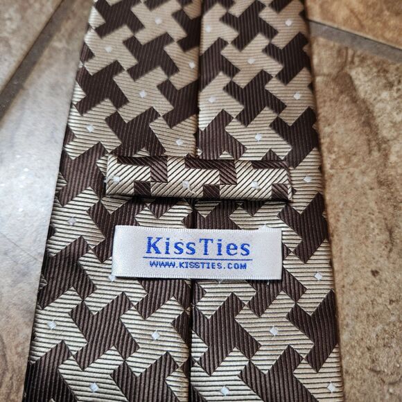 2 Men’s Ties – Kiss Ties & The American Edition Collection - Picture 5 of 7
